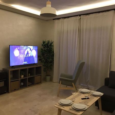 Superbe Appartement Uniquement Pour Les Familles Marakeş Dış mekan fotoğraf